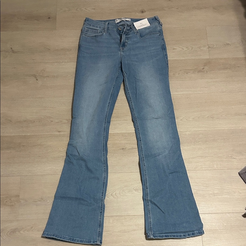 Women’s light blue low rise bootcut Hollister Jeans